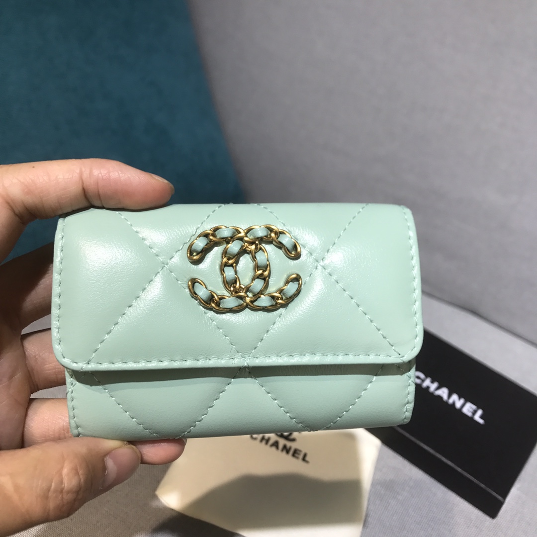 芸能人愛用Chanel シャネル 実物の写真 N品スーパーコピー財布代引き対応国内発送後払い安全必ず届く優良サイト